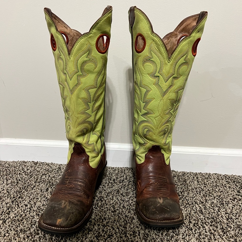 Tony Lama Square Toe Boots
